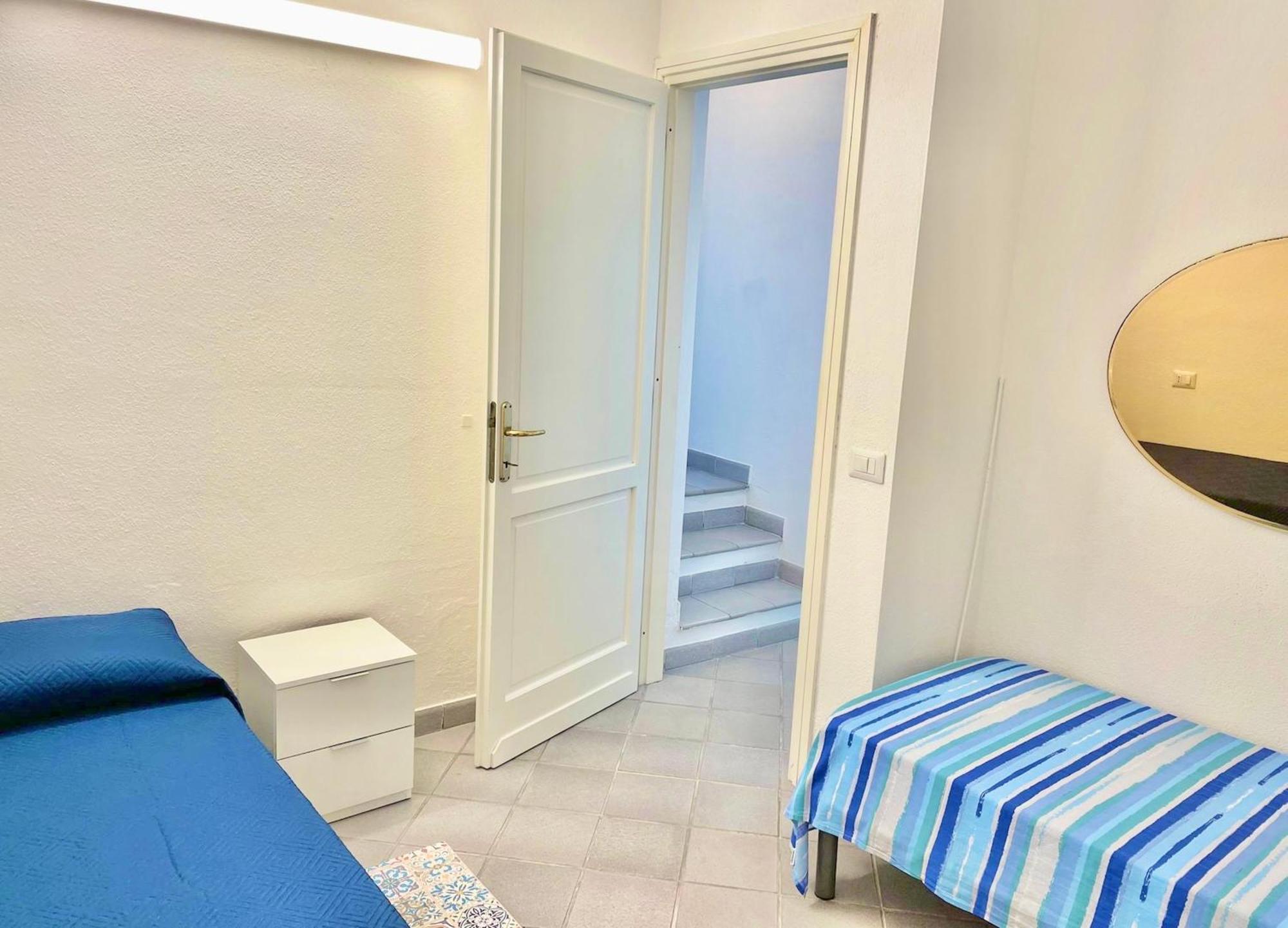 Iss Travel, Panoramic Sea View Ticino - 1 Bedroom Apartments 1,5 Km From The Beach San Teodoro  Eksteriør bilde